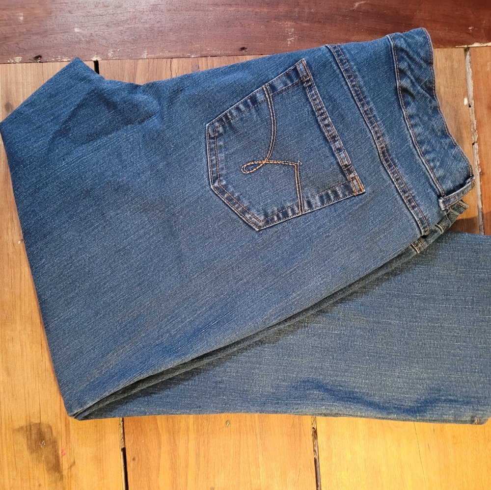 JUST MY SIZE Stretch Classic Denim size 16W Short